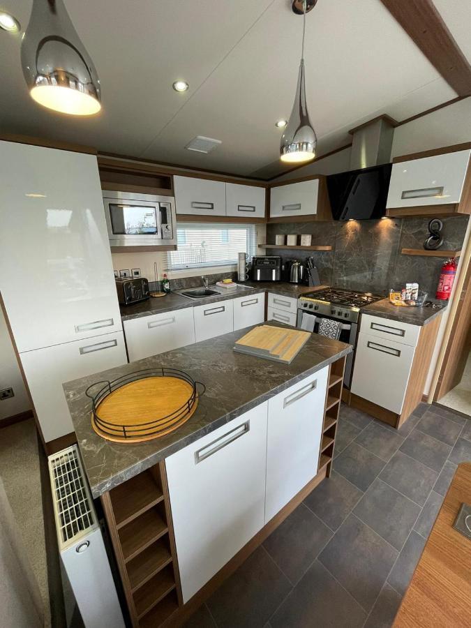 Golden Anchor - The Milano - Coastal Caravan Breaks Chapel Saint Leonards Eksteriør bilde